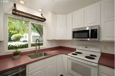 5462 SW Murray Blvd, Beaverton, OR 97005 - Photo 8