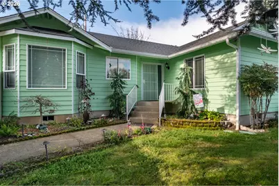 484 SE Clearwater Ct, Roseburg, OR 97470 - Photo 1