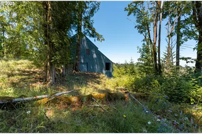 16935 SW Holly Hill Rd, Hillsboro, OR 97123 - Photo 14