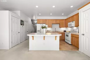 21904 NE Larkspur Ln, Fairview, OR 97024 - Photo 6