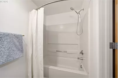 701 Columbia St #501, Vancouver, WA 98660 - Photo 22