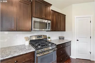 2128 NE Verbena Ln, Camas, WA 98607 - Photo 16