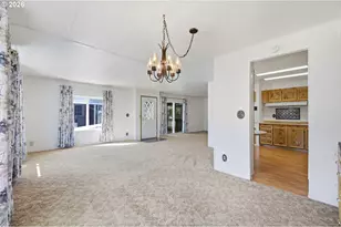 1199 N Terry St, Eugene, OR 97402 - Photo 8