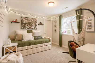 306 E 16th Pl, La Center, WA 98629 - Photo 16