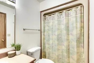 13309 NW 14th Ave, Vancouver, WA 98685 - Photo 6