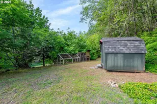 988 Savage Creek Rd, Grants Pass, OR 97527 - Photo 40