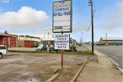 535 Main Ave, Tillamook, OR 97141 - Photo 4