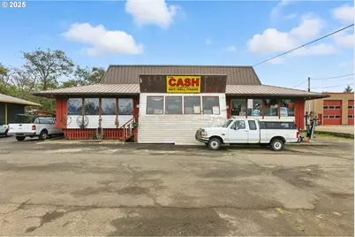 535 Main Ave, Tillamook, OR 97141 - Photo 1