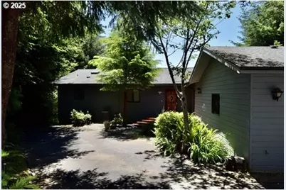 34518 Mutts Way, Gold Beach, OR 97444 - Photo 4
