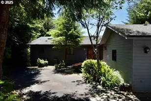 34518 Mutts Way, Gold Beach, OR 97444 - Photo 4