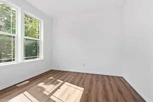 4112 NE 48th Ave, Vancouver, WA 98661 - Photo 2