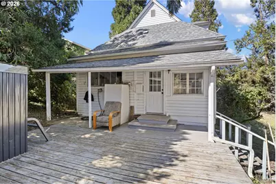 210 SE 4th St, Oakland, OR 97462 - Photo 30