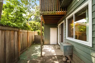 3930 Lake Grove Ave, Lake Oswego, OR 97035 - Photo 22