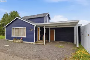842 S Empire Blvd, Coos Bay, OR 97420 - Photo 2