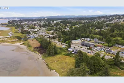 842 S Empire Blvd, Coos Bay, OR 97420 - Photo 32