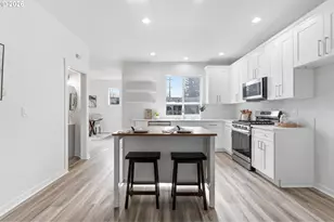 20612 SW Rockport Ln, Beaverton, OR 97006 - Photo 16