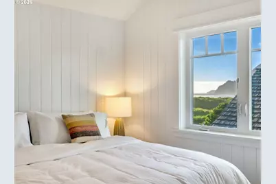 393 Beach St, Manzanita, OR 97130 - Photo 32