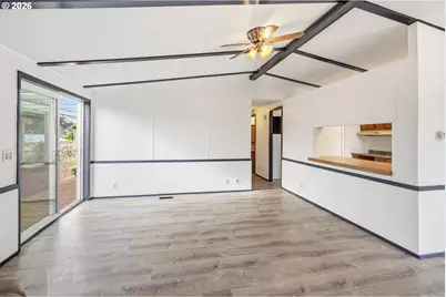 16172 Wedgewood Ln, Brookings, OR 97415 - Photo 14