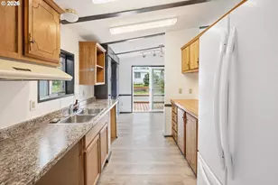 16172 Wedgewood Ln, Brookings, OR 97415 - Photo 18