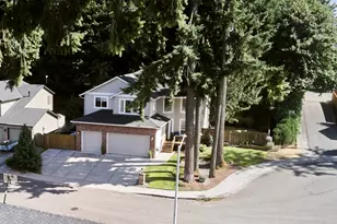 3715 NE 100th Cir, Vancouver, WA 98686 - Photo 2