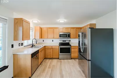 1012 Waikiki St, Salem, OR 97317 - Photo 6