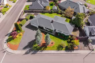 1025 NW Basco Ave, Roseburg, OR 97471 - Photo 18