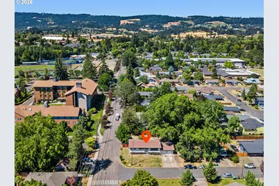 1801 E Laurel Dr, Newberg, OR 97132 - Photo 40
