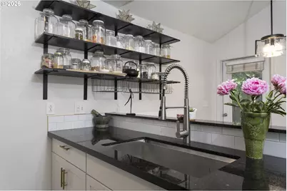 5225 Jean Rd #108, Lake Oswego, OR 97035 - Photo 16