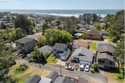 3467 NW Oar Ave, Lincoln City, OR 97367 - Photo 16