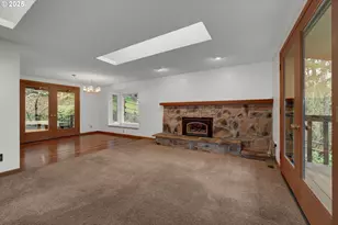 28198 Briggs Hill Rd, Eugene, OR 97405 - Photo 12