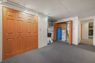 28198 Briggs Hill Rd, Eugene, OR 97405 - Photo 34