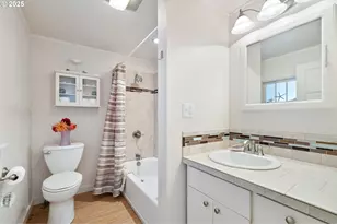 210 Cypress Ave, Garibaldi, OR 97118 - Photo 18