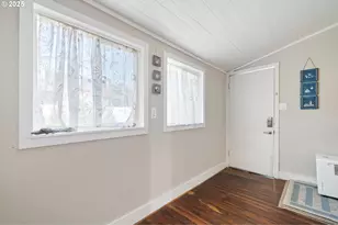 210 Cypress Ave, Garibaldi, OR 97118 - Photo 22