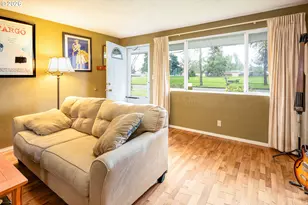 3430 E St, Springfield, OR 97478 - Photo 8