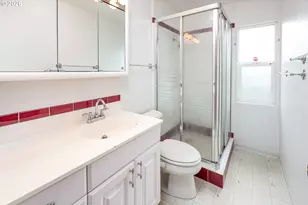 3430 E St, Springfield, OR 97478 - Photo 24