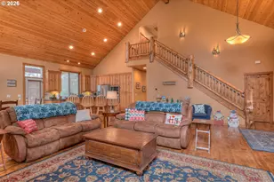 56340 Solar Dr, Bend, OR 97707 - Photo 8