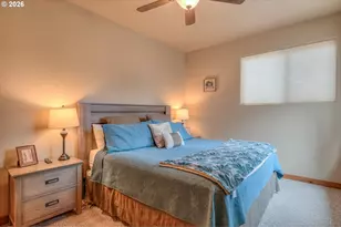 56340 Solar Dr, Bend, OR 97707 - Photo 30