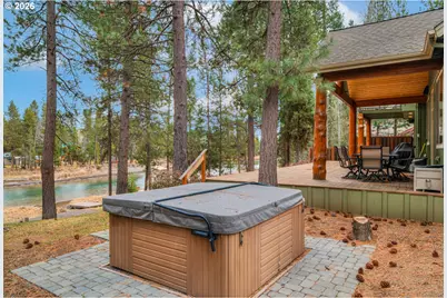 56340 Solar Dr, Bend, OR 97707 - Photo 2