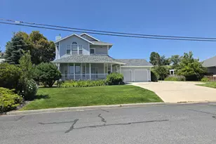 495 Foothill Dr, Baker City, OR 97814 - Photo 1