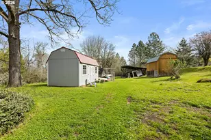 4178 Old Melrose Rd, Roseburg, OR 97471 - Photo 14