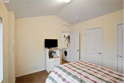 2723 Oakland Loop, Salem, OR 97317 - Photo 16