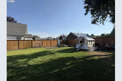203 NE 1st St, Enterprise, OR 97828 - Photo 34