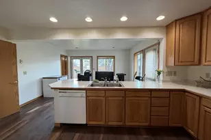 203 NE 1st St, Enterprise, OR 97828 - Photo 14