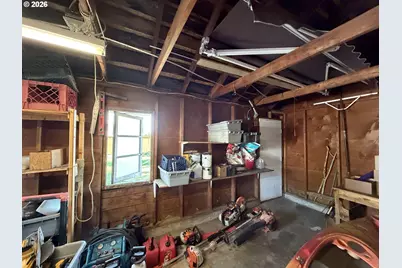 203 NE 1st St, Enterprise, OR 97828 - Photo 42