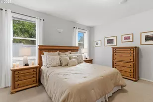 158 SW 105th Terrace, Portland, OR 97225 - Photo 14