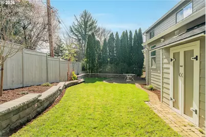 158 SW 105th Ter, Portland, OR 97225 - Photo 30