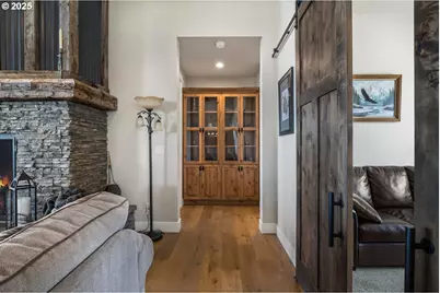 16368 SW Hat Rock Loop, Powell Butte, OR 97753 - Photo 32