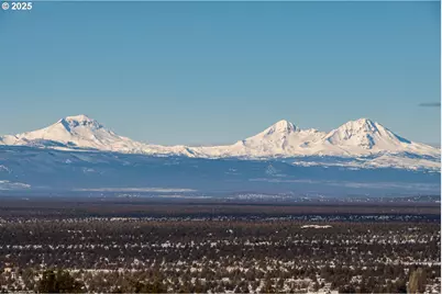 16368 SW Hat Rock Loop, Powell Butte, OR 97753 - Photo 8