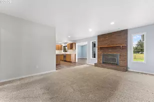 1275 NE Country Club Ave, Gresham, OR 97030 - Photo 12