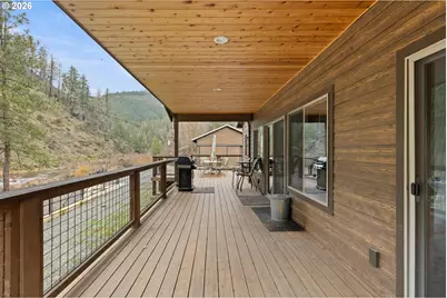 4696 Cow Creek Rd, Riddle, OR 97469 - Photo 28